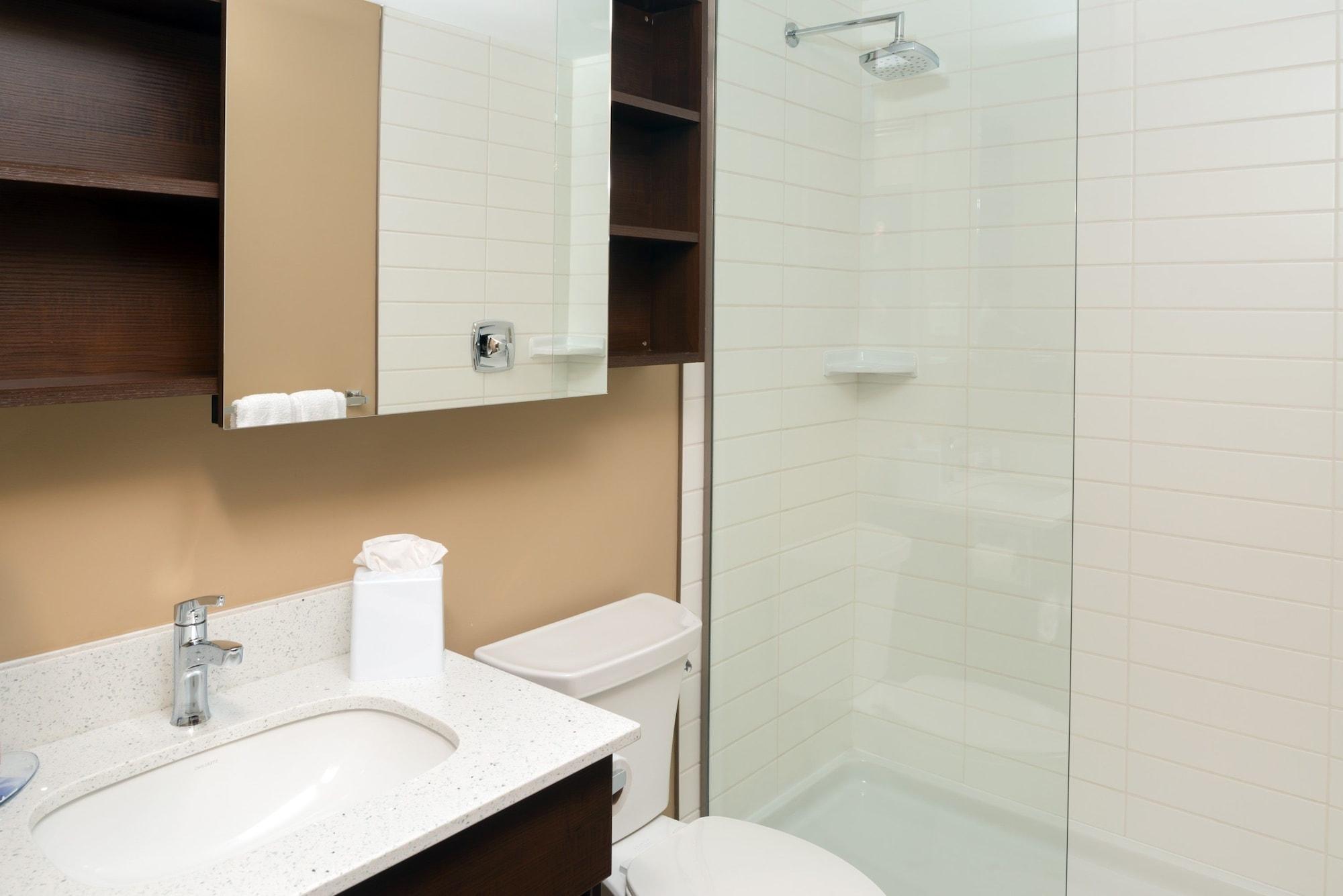Microtel Inn & Suites By Wyndham Red Deer Eksteriør bilde